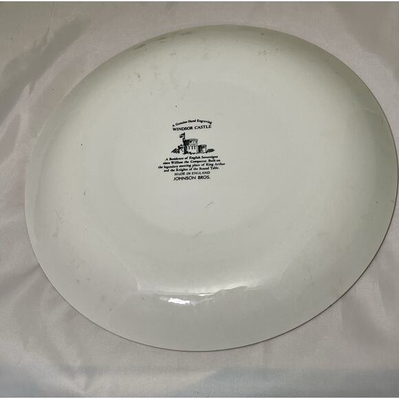Johnson Bros Windsor Castle 10" Collector's Plate Blue White - Picture 5 of 7